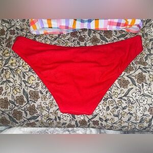 Xhileration sz xl swim bottoms. Red